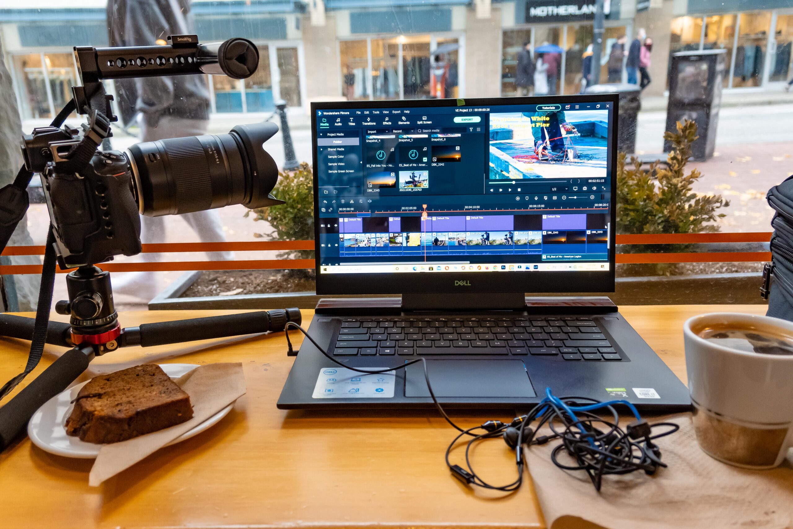 Picture showing a video editing process on a laptop, that also include video trimmer.